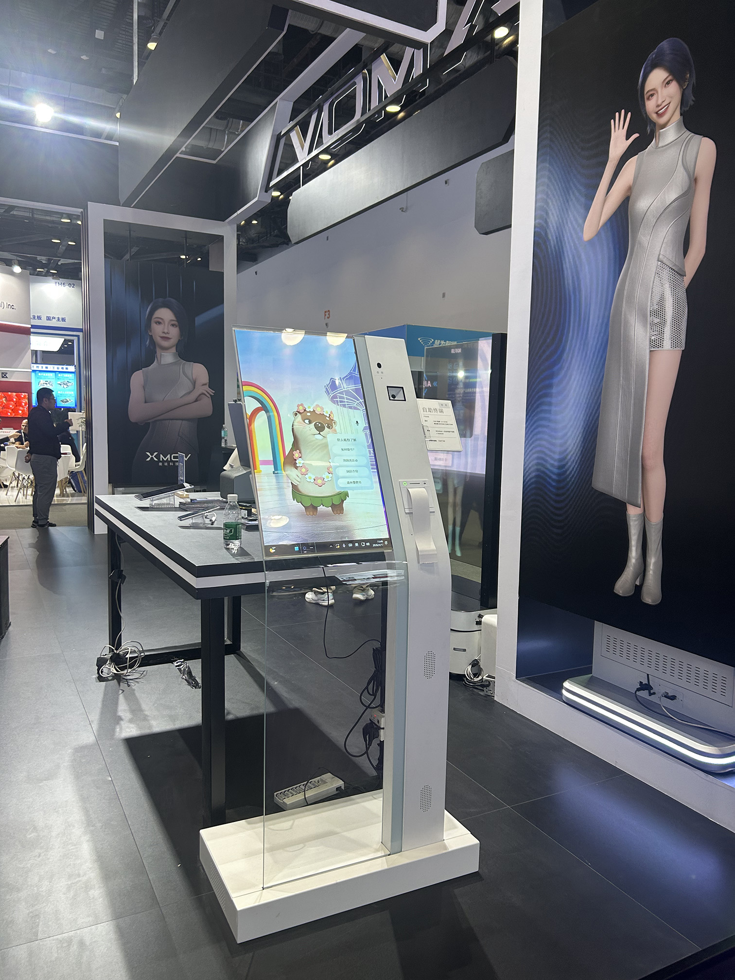 透明屏 POS 一体机：重新定义新零售收银台，让消费更透明、更沉浸！