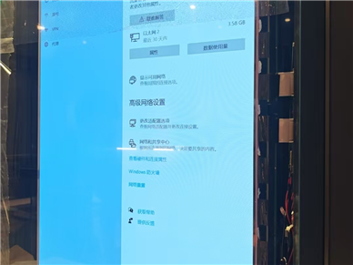 广州巨展数字 55 寸 OLED 透明屏