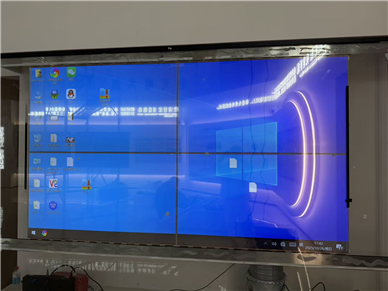 山东海化热电| OLED透明屏2x2横拼