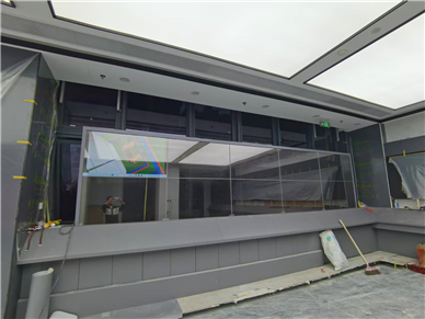 杭州高端商业展厅 | OLED透明屏2x5横拼